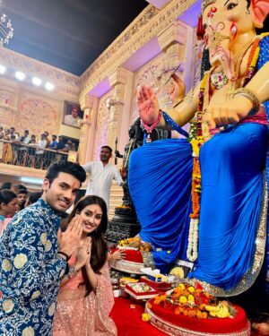 Tanvi Dogra Instagram - 1000 episodes of PARINEETII. 💫 

This is not just a number, it’s a journey we’ve walked together with you. From small towns to big cities, you’ve welcomed us into your homes and hearts, and we couldn’t be more grateful. 

Every emotion, every tear, and every smile on this show is connected to the love and support you’ve given us. Parineetii is not just a show, it’s a part of your lives, your stories, and your relationships. 

This milestone belongs to you. Thank you for standing by us, for watching, for feeling, and for making us a part of your family. Without you, this dream would never have come true. 

Here’s to the beautiful bond we share and many more moments to come. Dil se shukriya! ❤️🙏

Forever grateful to @ektarkapoor @tanusridgupta @beinganilnagpal @kavi_nagpal @shivangisinghchauhaan @tripathi.mrinal @varunthebabbar @balajitelefilmslimited for this opportunity. 

Thankyou @kushalz @ritesh.n.yadav @tanyaa03 @shyam.s.gupta_1992 for being our pillars of support.

Team parineetii @vaishnavimacdonald_official @alkamogha @soniashri19 @anchalsahuofficial @tanvi.dogra @sparshkotwal @mansii.jain1 @aakash_talwar @siabhatia_official @officialrishigrover @ashishdixitofficial 
@jeetuvaziraniofficial @manjaster @sahibvohra007 @seema.anand27 @theshilpaagnihotri 

 #Parineetii #AapkaApnaShow
 #Parineetii1000 #ForeverGrateful