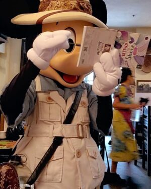Tara-Nicole Azarian Instagram - Happy Birthday to Mickey! 

Apparently of all the trips to Disney in the u years Maxx and I have been together, the only time we've met Mickey was at Tusker House in Animal Kingdom last February.

Our picture isn't the best since 1) we were using a phone tripod to get us both in the photo and 2) it was raining so our hair is kinda....special XD

(Side note: that same wdw trip we also went to Ohana but for some reason after almost 3 hours Mickey never made it to our table and we had to get to Epcot for our Guardians of the Galaxy virtual Queue)