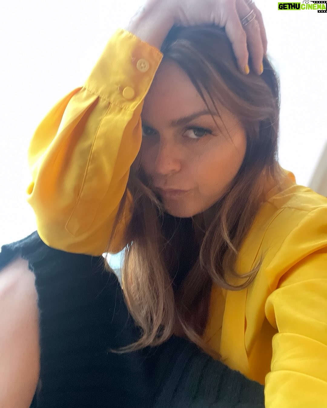 Taryn Manning - 6.3K Likes - 💛⭐️✌️🍰