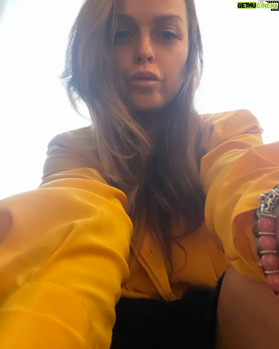 Taryn Manning - 6.3K Likes - 💛⭐️✌️🍰