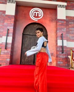 Actress Tejasswi Prakash HD Photos and Wallpapers March 2025
