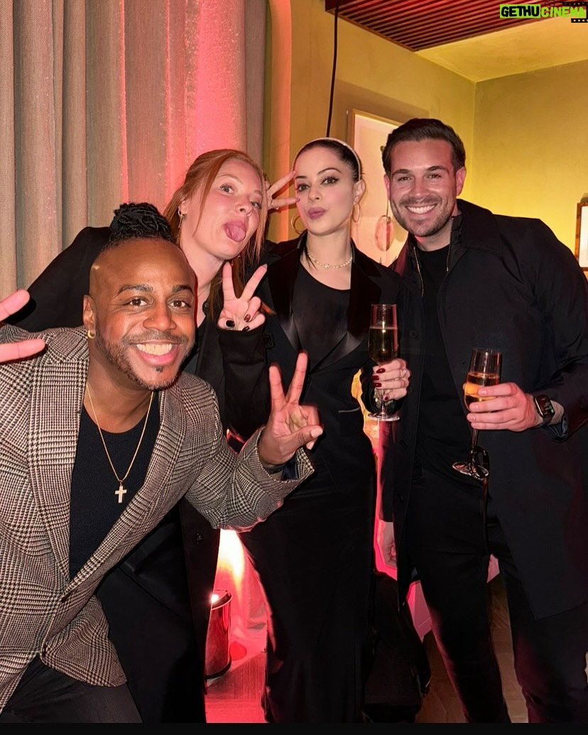 Tina Barrett - 4.7K Likes - #aboutlastnight so much fun at the @johnlewis #christmasparty @sclub #johnlewis #christmas #tvad 🎄✨💕💋