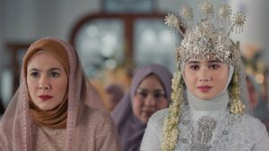 Tissa Biani Azzahra Instagram - gimana teasernya? 😢

#NormaAntaraMertuadanMenantu Lebaran tayang di bioskop.