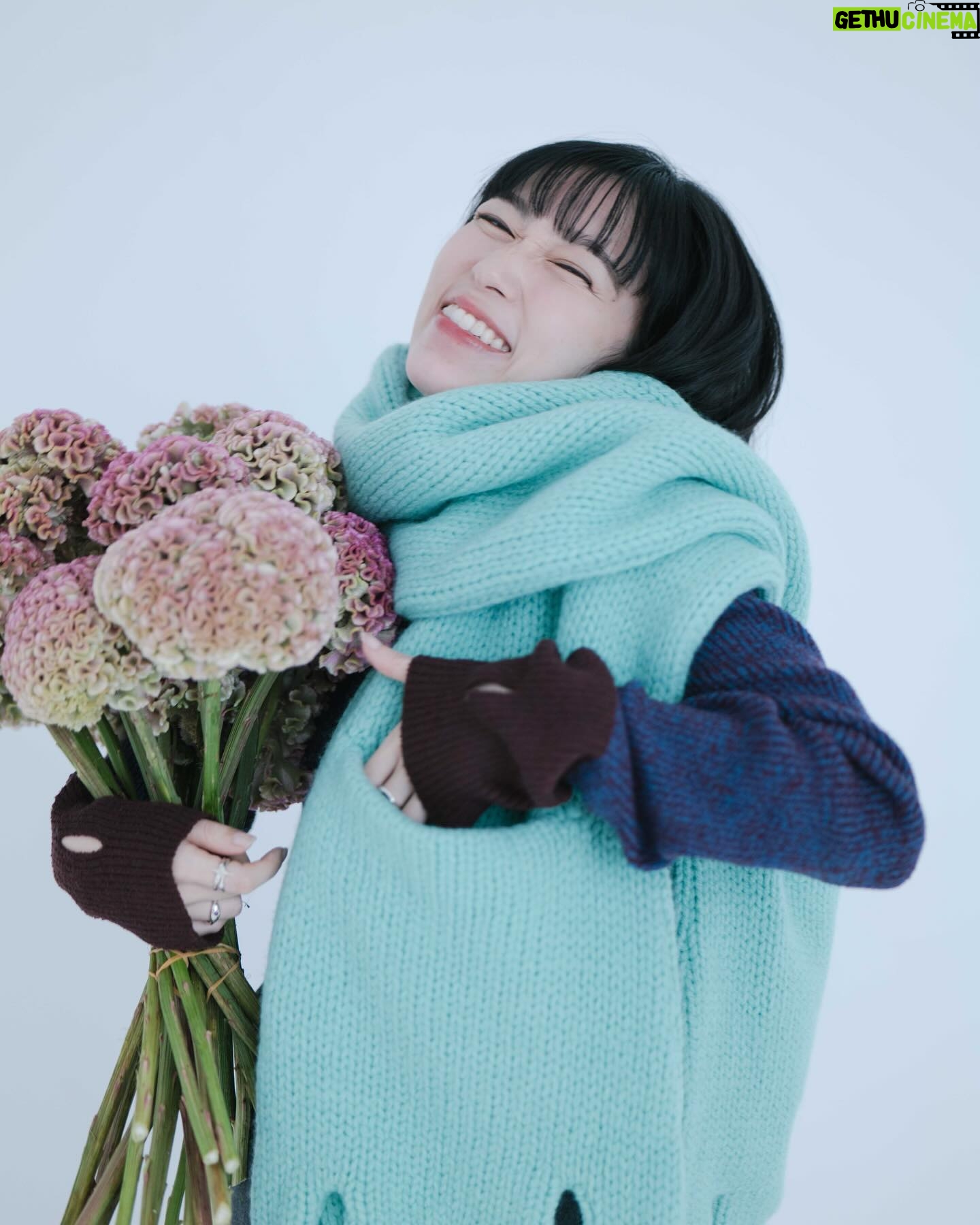 Tomoyo Kurosawa - 3.2K Likes - ⛄️
toitoitoi
1月の限定ビジュアル⛄️
今年は毎月、新しいヴィジュアルが公開されます。
是非お楽しみに!
#1月
・・・・・・・・・・・・・・・・・・・・
トップス @arc_press @_vacancy_official
スカート @birthdayroom_official
アクセサリー @nanaguofficial
シューズ @ash