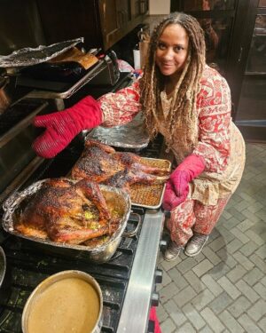 Tracie Thoms Instagram - Hope you all had a wonderful Thanksgiving weekend! I know we did!!! Back to the grind! Christmas is right around the corner!!!! Thank you @chefkccardwell for your help with these birds! And thanks @adamdangerfix for these photos! ❤️