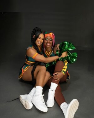 Trinity Fatu Instagram - Are you team GLOW X EST? 
BRING IT ON!
#ESTofWWE #Naomi #GlowEST 

Makeup: @beautybyjett 
📸: @hmmhmarie