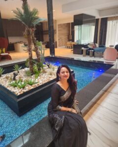 Actress Trupti Bhoir HD Photos and Wallpapers November 2024