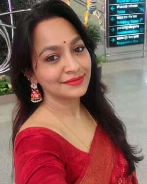 Trupti Bhoir Instagram - Say yes to New Adventures🌼❤️🤍
.
.
.
.
.
#photooftheday #ottd #photographylovers #igers #photo_shorttrip