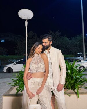 Unnati Malharkar Instagram - Everyday is a valentines with you♥️♾️ #unnav