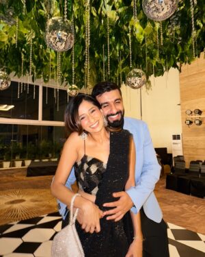 Unnati Malharkar Instagram - Everyday is a valentines with you♥️♾️ #unnav