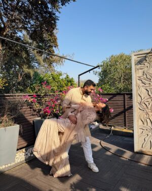 Unnati Malharkar Instagram - Everyday is a valentines with you♥️♾️ #unnav