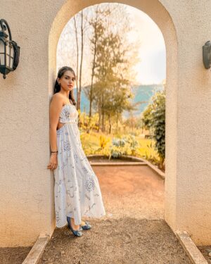 Vaidehi Nair Instagram - Teenage dream ✨🩷
-
-
-
-
-
-
-
Location @villartemis.karjat 
-
-
-
-
-
#vaidehiians #fyp #teenagedream #foryou #featureme #dreamy #vaidehiinair