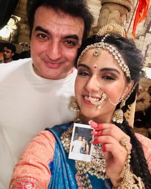 Vaidehi Nair Instagram - Favourite 🩷 @sid_tewatiya sir 
-
-
-
-
-
-
-
-
_
#vaidehians #fyp #ramayan #postoftheday #shootdairies