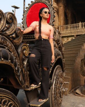 Vaidehi Nair Instagram - Urmila in parallel universe ✨🖤
-
-
Clicked by @deepak_photographer.21 
-
-
-
-
-
-
-
#fyp #foryou #featureme #foryoupage #trending #urmila #ramayan