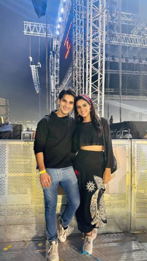 Vaidehi Nair Instagram - Bucket list ✅
@mohit.duseja ❤️
@apdhillon
-
-
-
Thank you so much @anis_chinnu for the amazing experience!!
-
-
-
-
-
-
#apdhillon #withyou #trend #concert #mumbai #fyp