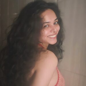 Actress Vaishnavi Dhanraj HD Photos and Wallpapers January 2025