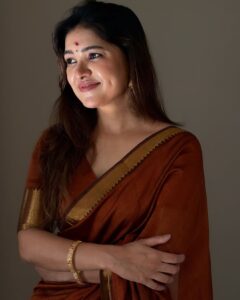 Actress Vani Bhojan HD Photos and Wallpapers February 2025