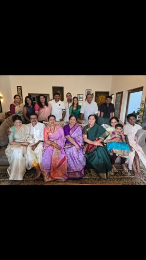 Varalaxmi Sarathkumar Instagram - Wishing everyone a very #happypongal 
And #happysankranti 
🌾🌾🌾
Spread the love ❤️ 

#pongal #sankranti #family #blessed #love