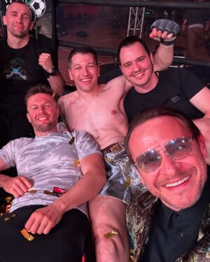 Viktor Savić Instagram - 100.000  HVALA VAM🙏❤️ Idemo dalje 💪