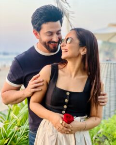Actress Vinny Arora HD Photos and Wallpapers March 2025
