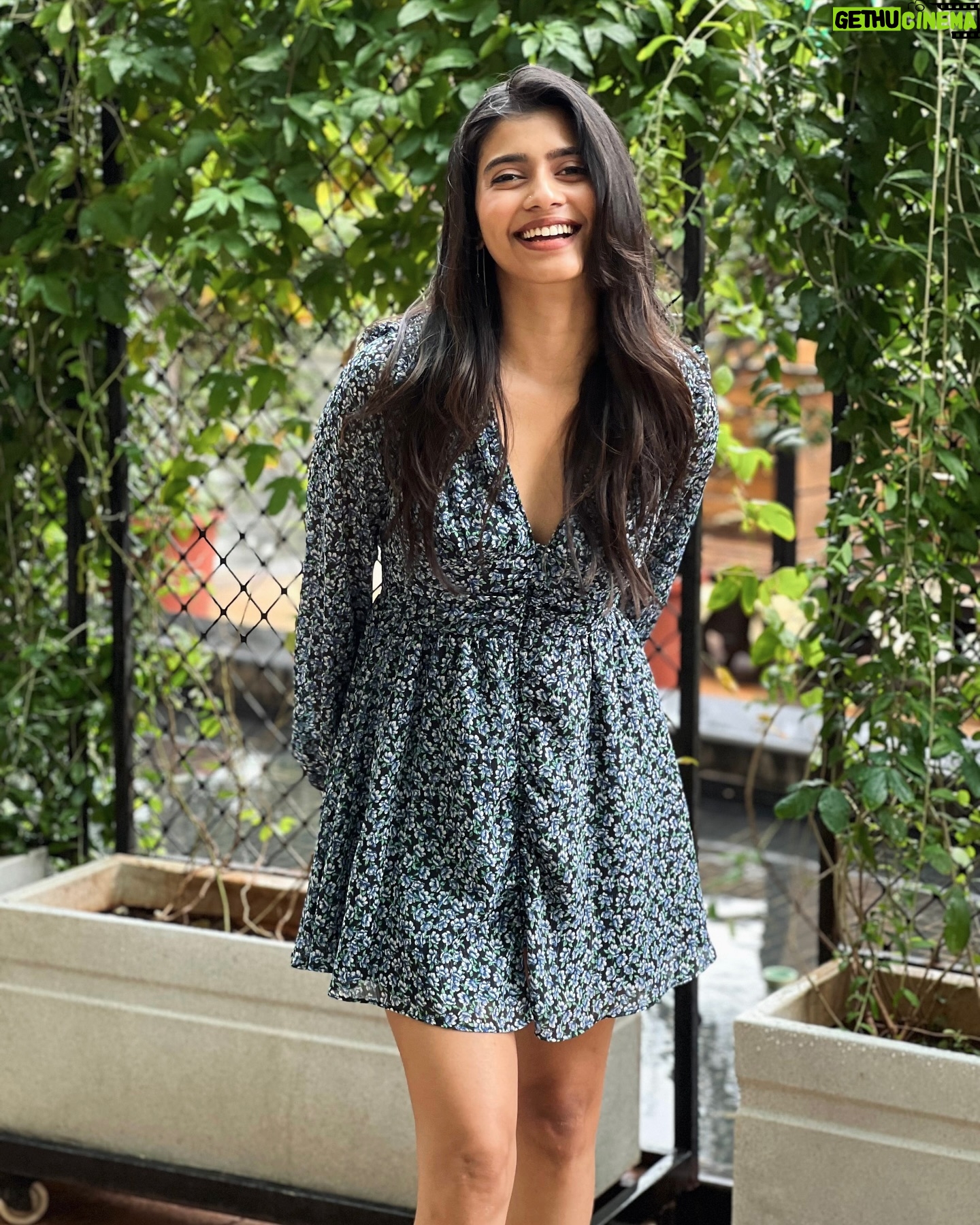 Vinsu Rachel Sam - 9.3K Likes - by some chance @shamaan_26 got some good pictures of me, so here you go ✌️
.
.