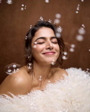 Wamiqa Gabbi Instagram - Jab life gives you troubles, surround yourself with bubbles 🫧 🥰