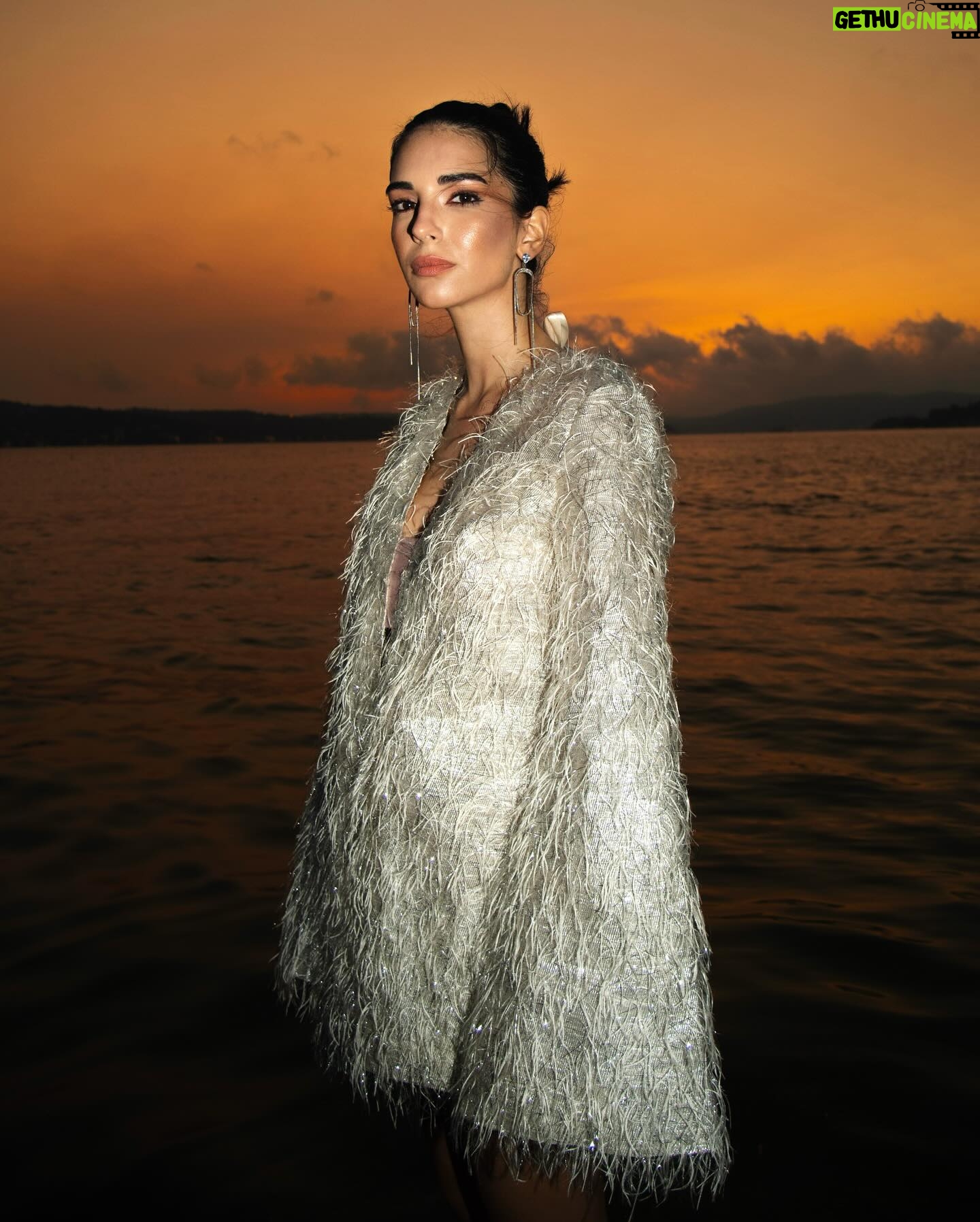 Yasemin Yazıcı - 33.6K Likes - ti bi ti
@barandogan @timurcanersoy @kunmagazine @sedassolmaz @mutluahmet.sinan @rojin.botan @gamzetepee