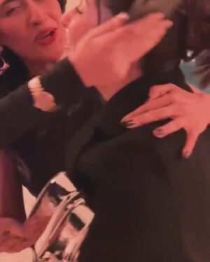 Yashma Gill Instagram - To the one who makes everyday brighter, celebrating the incredible person you are today. Happy Birthday, Sister 🎈 
 
Love you beyond words and you know that 🤍
 
 
Ps: sorry I had too many responsibilities this day hence the content isn’t that great but still somehow managed to pull some from @iambabarzaheer 🤪