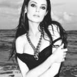 Yoanna House