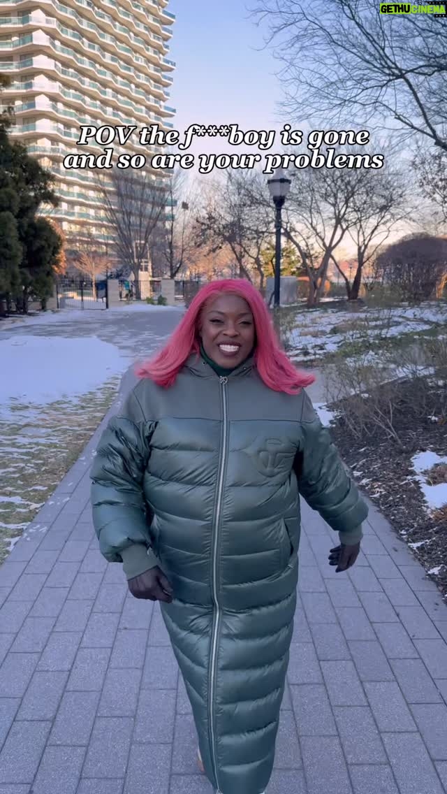 Yola - 5.8K Likes - 💅🏾💅🏾