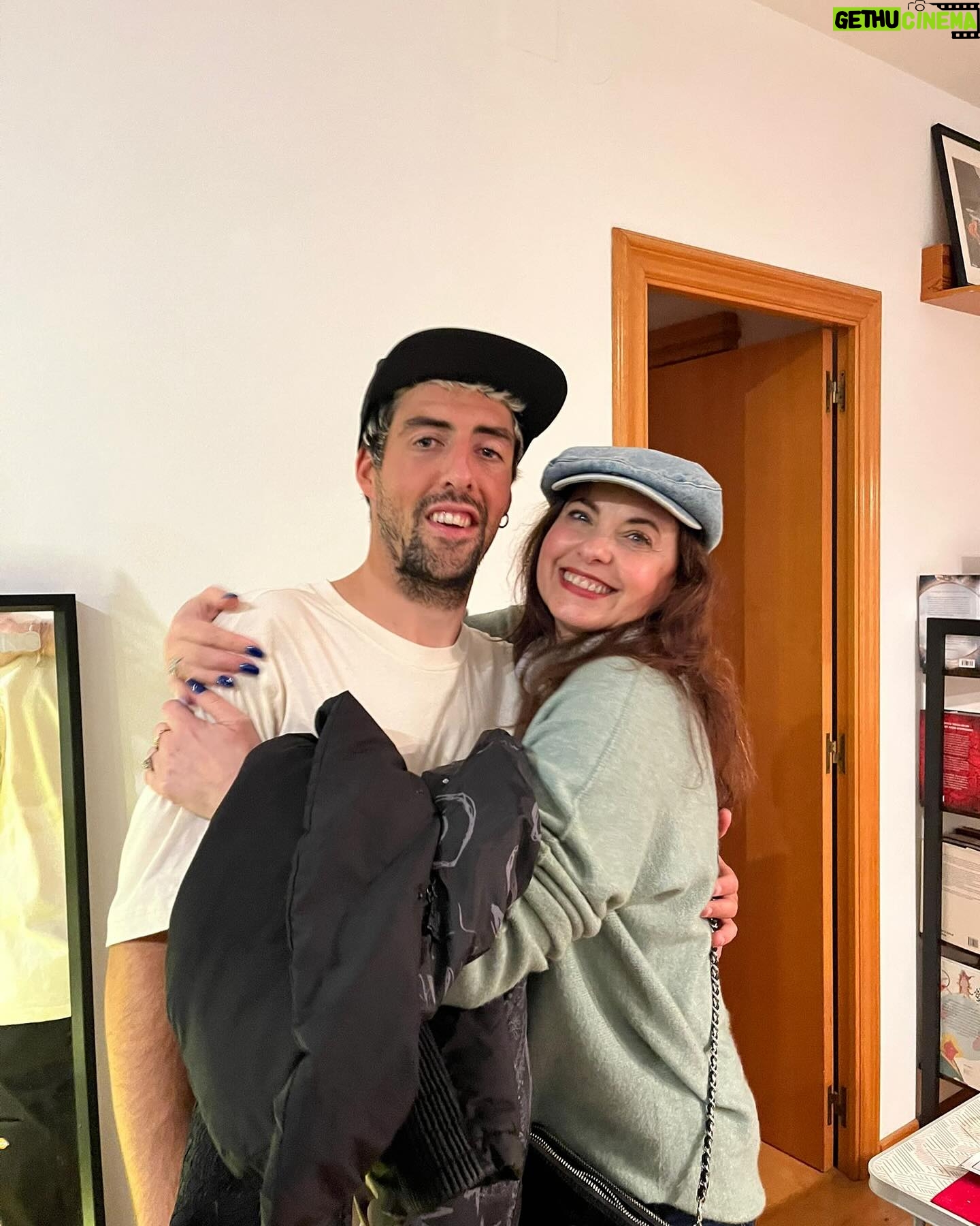 Yolanda Ventura - 4.1K Likes - GRACIAS BARCELONA POR TU MAGIA #familia #amigos