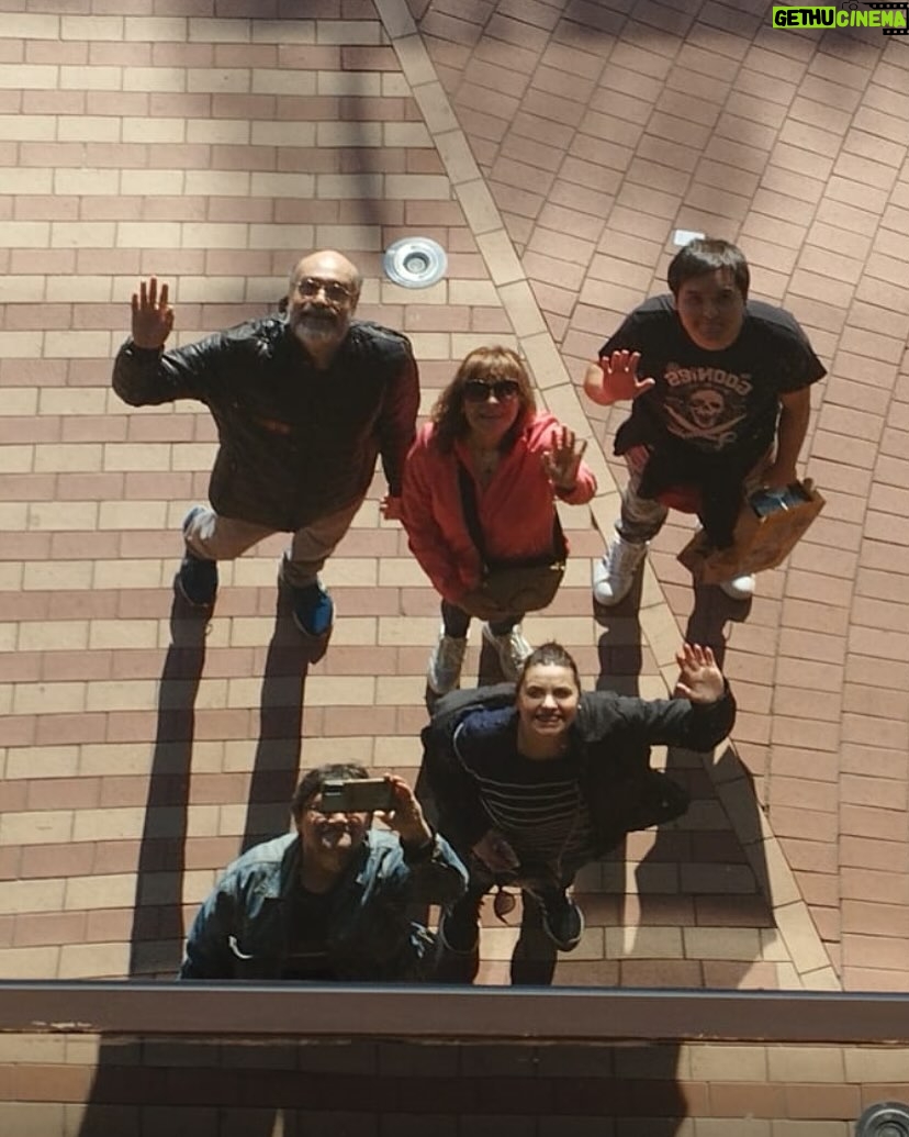Yolanda Ventura - 4.1K Likes - GRACIAS BARCELONA POR TU MAGIA #familia #amigos