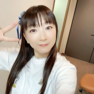 Yui Horie Instagram - .
「堀江由衣 LIVE TOUR 2024-2025 文学少女倶楽部Ⅲ～The Walking YUI～」
大阪2日間ありがとうございました！
大阪の皆さまのおかげで、とても楽しいライブになりました♪

ダメ出しもさせて頂きましたが（笑）皆さまの声たくさん聞こえましたよー！笑

来年もよろしくお願い致します！
良いお年を✨✨