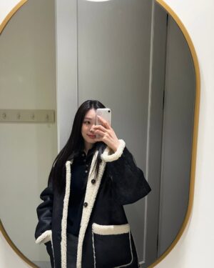 Yuna Kim Instagram - 거셀존됐넹🤳🌼 2024 안녕 2025 💕