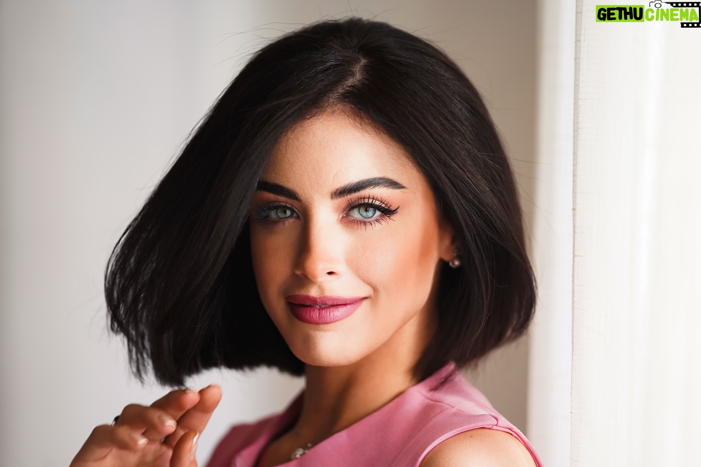 Zahra Habib - 199.5K Likes - اسمحولي ادخل بيوتكم هاي السنة ان شاء الله
بشخصية رهف بمسلسل #ميليشيات_نسائية
هيجي فد شي مختلف ومن هسه احب اكلكم اني اسفة على كل الفضايح والمشاكل 😭
تذكروا دائما اني احبكم 😂💃💃💃
من كل قلبي شكرا لكل كادرنا العظيم اللي تعب بهذا العمل