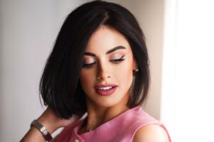Zahra Habib Instagram - اسمحولي ادخل بيوتكم هاي السنة ان شاء الله 
بشخصية رهف بمسلسل #ميليشيات_نسائية 
هيجي فد شي مختلف ومن هسه احب اكلكم اني اسفة على كل الفضايح والمشاكل 😭 
تذكروا دائما اني احبكم 😂💃💃💃
من كل قلبي شكرا لكل كادرنا العظيم اللي تعب بهذا العمل