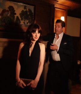 Actress Zooey Deschanel HD Photos and Wallpapers February 2025