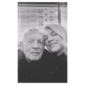 İpek Erdem Instagram - Baba🤍🧿