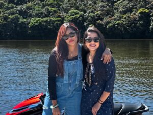 vaishnavi naaiyak Instagram - Day3_ wid her ❤️
.
.
.
.
#girlstrip #girl #srilanka #srilankatravel #ninearchbridge #travelphotography