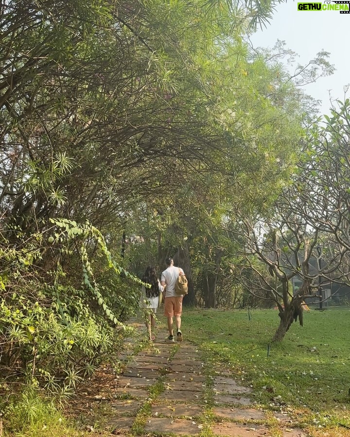 Aakriti Sharma - 37.2K Likes - “It is not the years in your life but the life in your years counts”
#wednesday #thoughts #aakritisharma #instagram