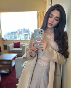Actress Aamna Malick HD Photos and Wallpapers April 2024