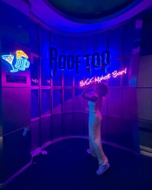 Aarya Maya Instagram - 🌏 360° views of Bangkok from Baiyoke Sky Hotel – a stay to remember! 🔭 #BucketListStay #ThailandTravel

Dress by @dressberryfashion 
#bangkok🇹🇭 #vacationmode #partynight #partywear #ootn