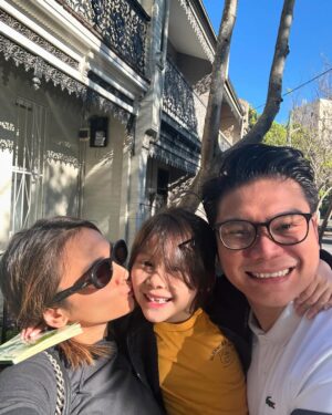 Acha Septriasa Instagram - Hi Bridgia! 

Mommie seperti biasa harus kerja lagi di jakarta, rasanya pengen kapan2 mama kerja nya Mau di Sydney aja! Biar gak jauh2 dr Brie.. 

As you know i am not Okay leaving you for a little while , if i could choose , i would Always Choose to be Beside you ALL the time ! But i’ve prepared everything for you , and what you need , your food on the fridge , your big Toys as a present, your tidy drawers and Linen , fresh laundry for school, A schedule for Papa to feed you, your Birthday Card on your desk ! And we prayed last Nite together for you on this special Day! That you have been waiting for ❤️🤗 HAPPY BIRTHDAY my darling! I hope you becoming a Beautiful Intelligent Brave and Independent girl , i pray to Allah that you achieve everything you have aspire to be .. because you Can totally Do it! You one smart beautiful Talented person i know 🌹 love you brie