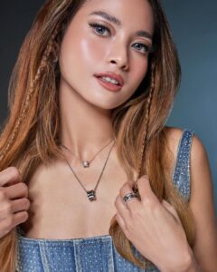 Actress Acha Septriasa HD Photos and Wallpapers October 2024