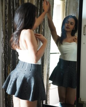 Aditi Rawat Instagram - Unapologetically me✨
📸 - @siddharthamportraits 
.
.

#nëwpost #picturs #aditirawat #picsofthedays #photoshoot #ɪɴsᴛᴀɢᴏᴏᴅ #lookbook #fashionstyles #instapics