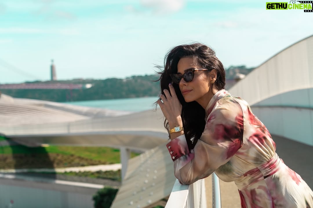Adriane Garcia - 210 Likes - Bem que ele falou que seria difĆcil escolher umaāŗļø @honorato.nuno vocĆŖ caprichou!
Me digam vcs qual delas gostam mais?