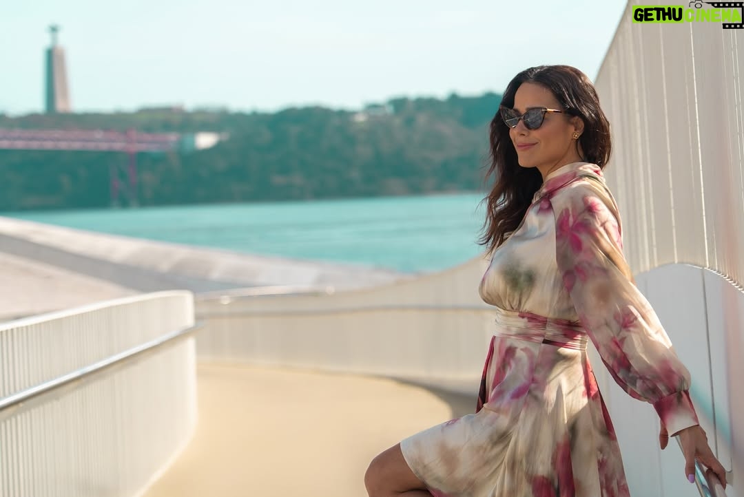 Adriane Garcia - 210 Likes - Bem que ele falou que seria difĆcil escolher umaāŗļø @honorato.nuno vocĆŖ caprichou!
Me digam vcs qual delas gostam mais?