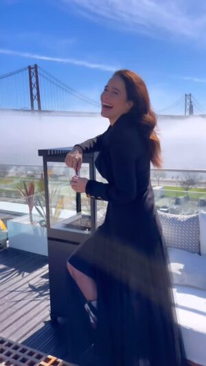 Adriane Garcia Instagram - #sunday #sundaymood #rooftop #lisboa