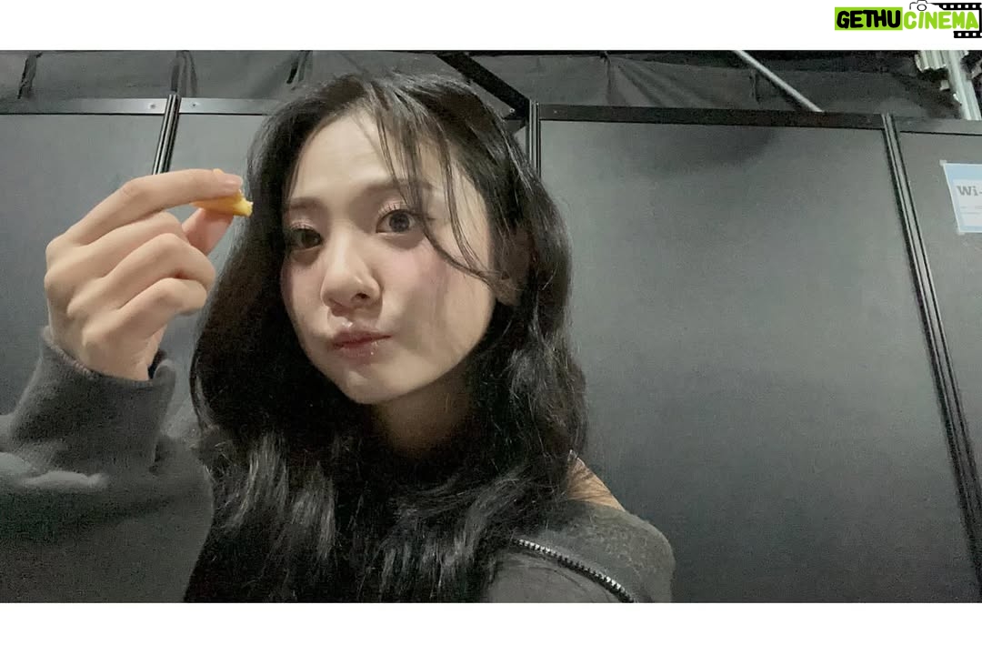 Ahn Ji-young - 19.1K Likes - /
你的聲音充斥此處是如此耀眼美麗
再次華麗綻放的台北
直到重新相見為止都會在你們身邊
謝謝 台北🐰🤍🩵