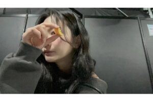 Ahn Ji-young Instagram - /
你的聲音充斥此處是如此耀眼美麗
再次華麗綻放的台北
直到重新相見為止都會在你們身邊
謝謝 台北🐰🤍🩵
